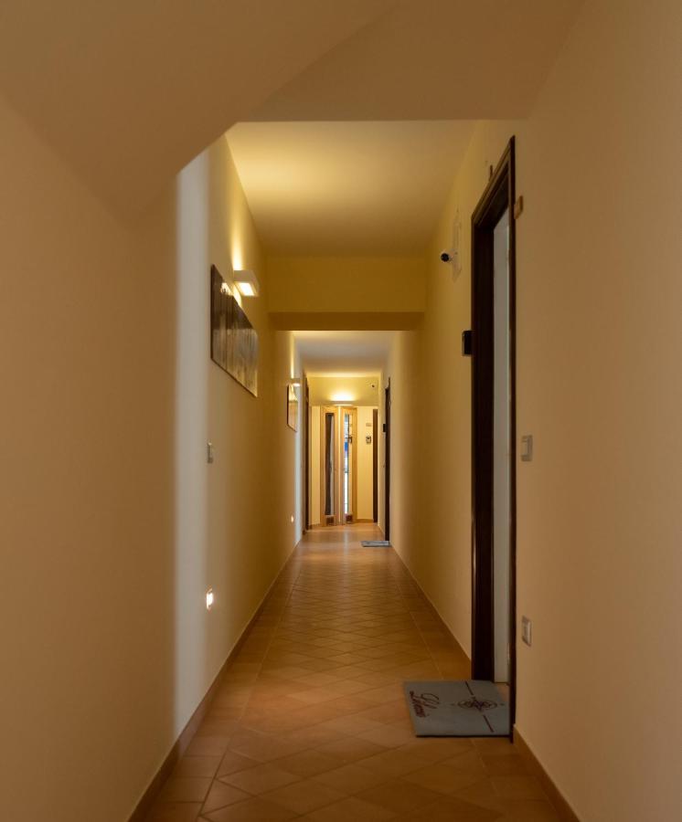 Libeccio - Apartment With Terrace And Sea View Maiori Εξωτερικό φωτογραφία
